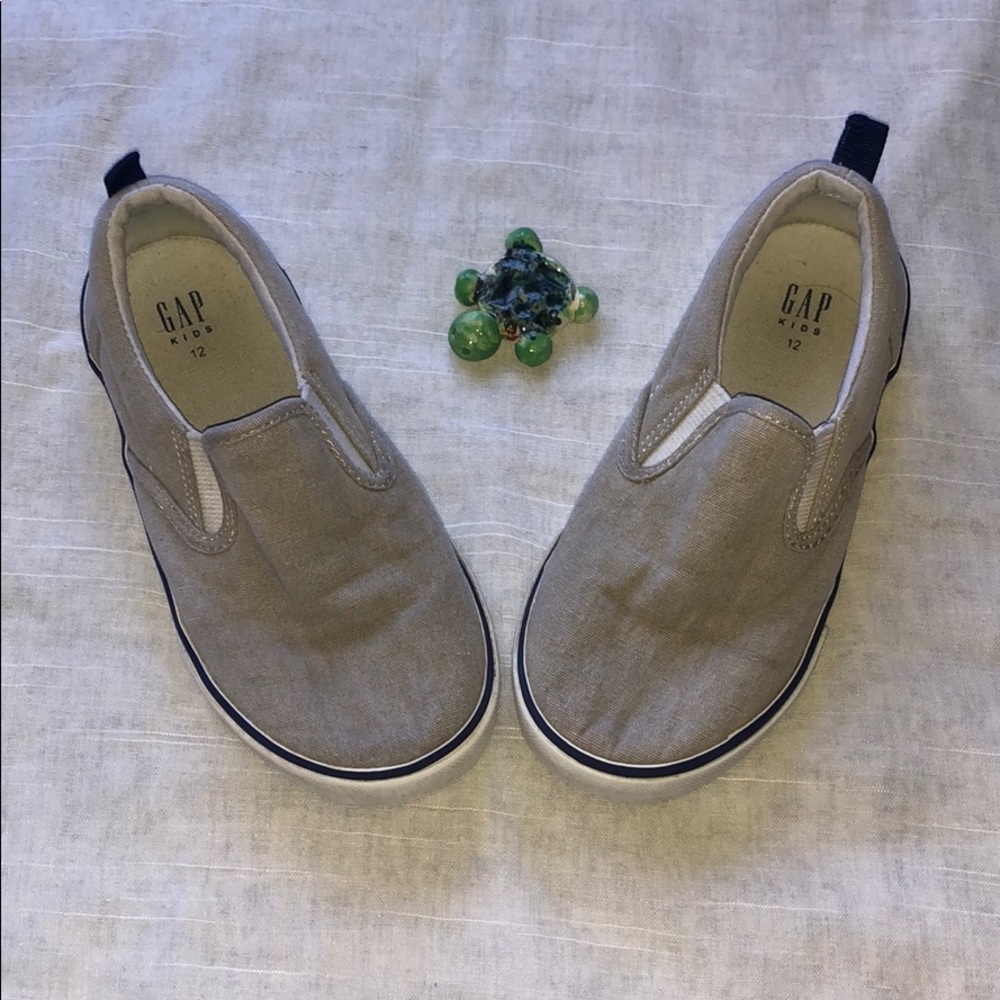 GAP kids Slip On Loafer